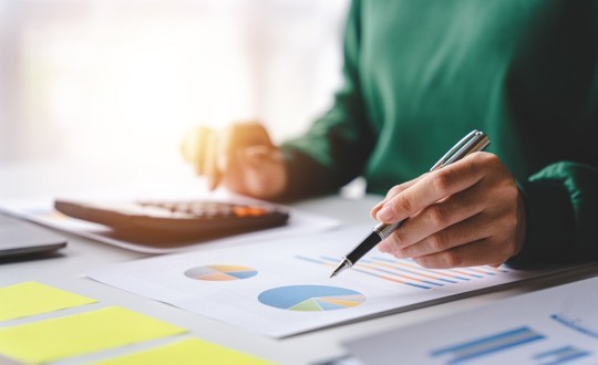 Yrh Pen And Pie Chart